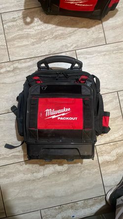 Milwaukee Packout Structured Backpack!