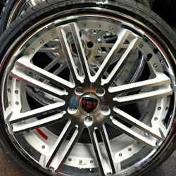 New custom 22 rims and tires. $0 take home layaway. Ulohos 2940 N Keystone Monday-Saturday 10-6pm