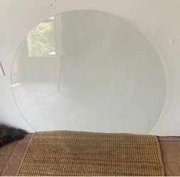Round Clear 34" Glass