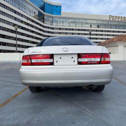 2000 Lexus ES