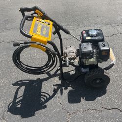 DeWalt 3600 PSI Pressure Washer 