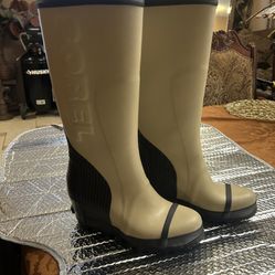 Woman Rain Boots 8