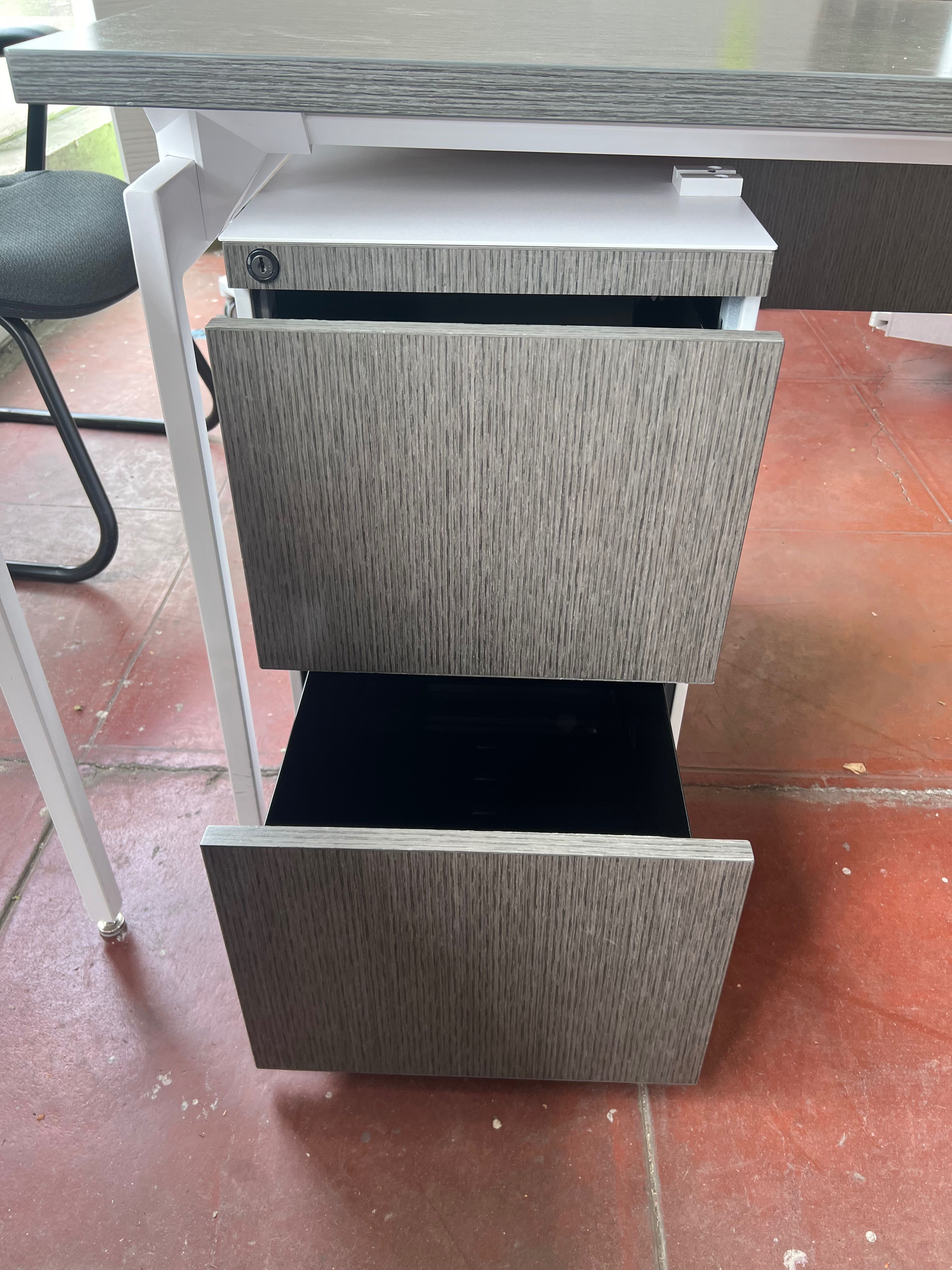 Knoll Under-desk Pedestals