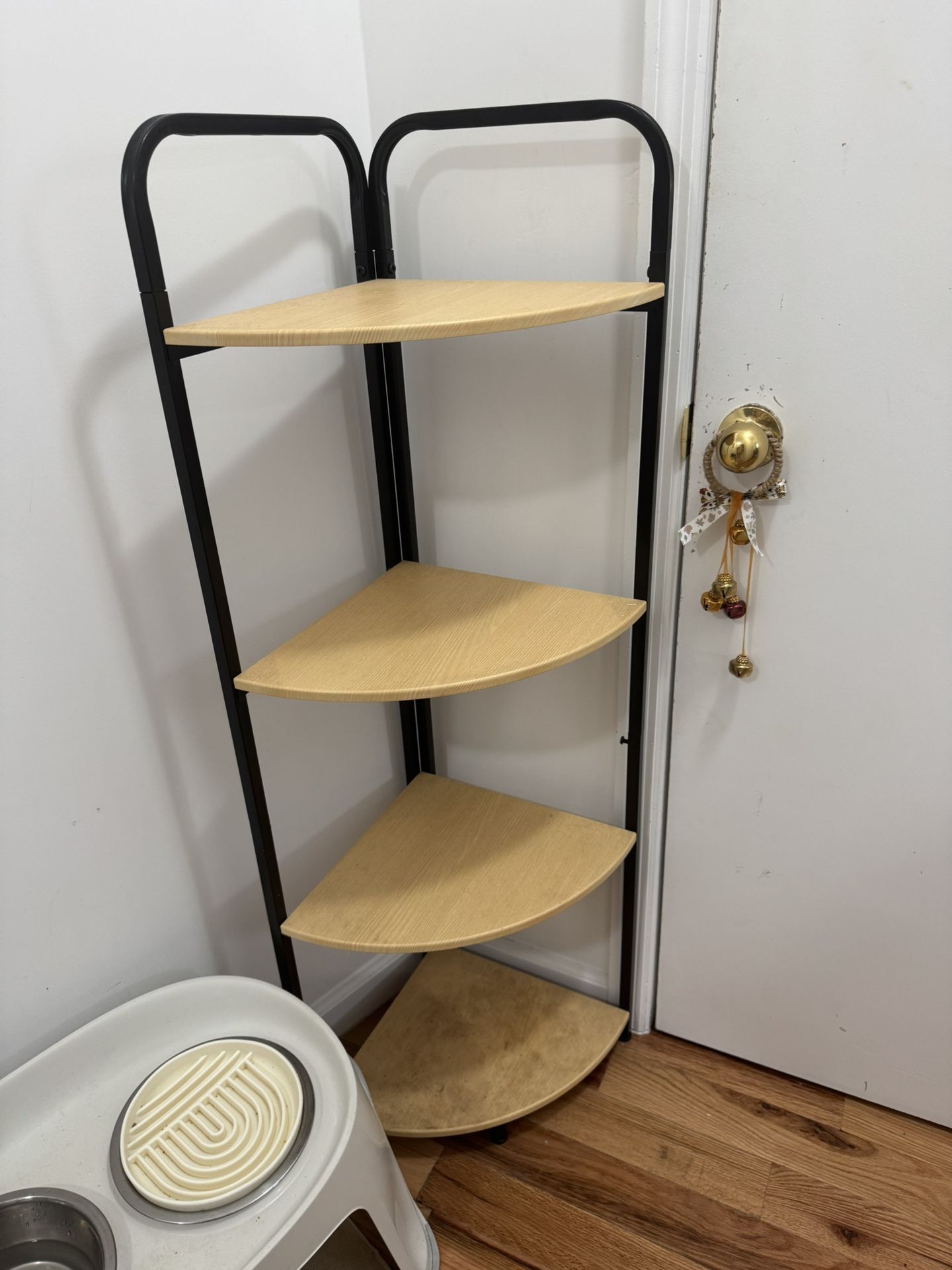 4 Level Corner Shelving Unit