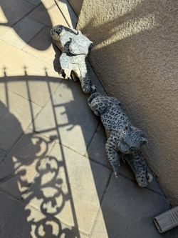 Garden Decor Cheetahs (Set Of 2)