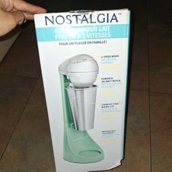 Nostalgia MilkShake Maker
