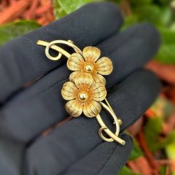 Forstner Vintage Jewelry 10k solid yellow gold Flower Brooch
