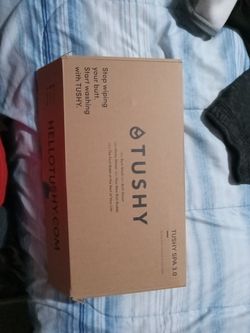 HELLOTUSHY BADET... SPA 3.0 FOUBLE WATER.. RETAILS FOR OVER $350 ON HELLO https://offerup.com/redirect/?o=VFVTSFkuQ09N Thumbnail