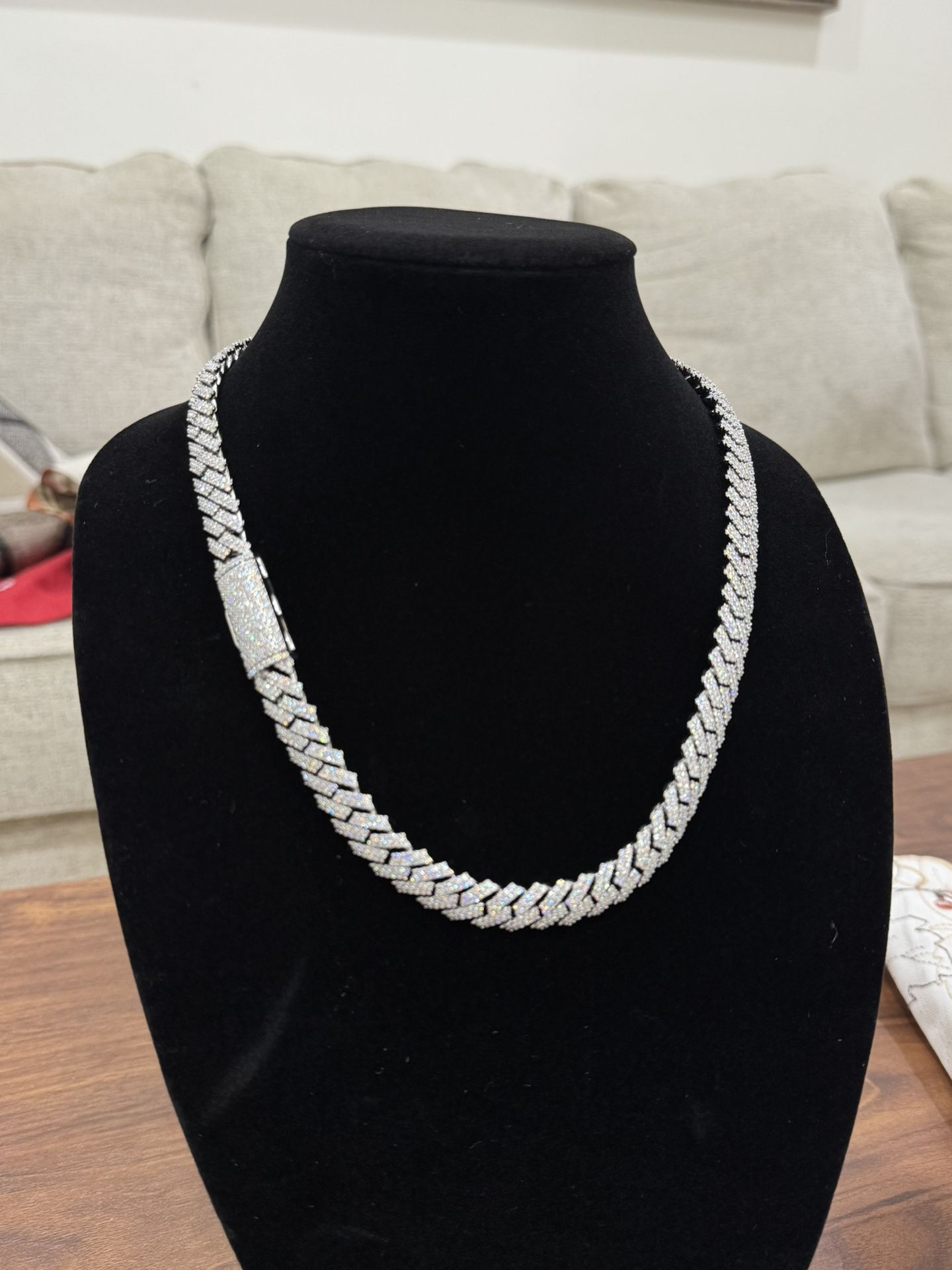 Cuban Link chain VVS