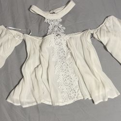 Summertime White babydoll/off the shoulder crop Size small