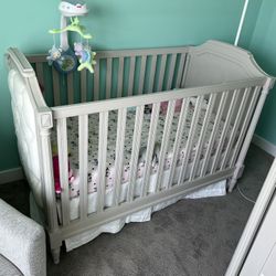 Pottery Barn Kids Blythe Convertible Crib