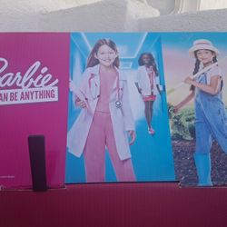 CUTE BARBIE DISPLAY!