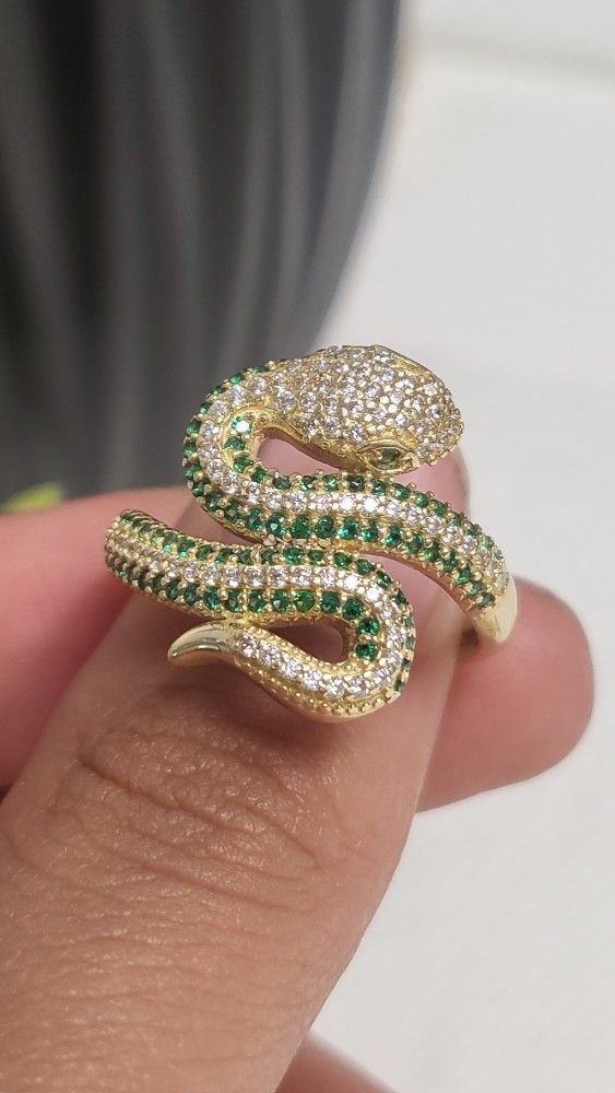 14k Gold Snake Ring With Synthetic Zirconias
