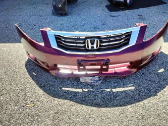2008-2010 Honda Accord Sedan complete front bumper with Grill and emblem oem.