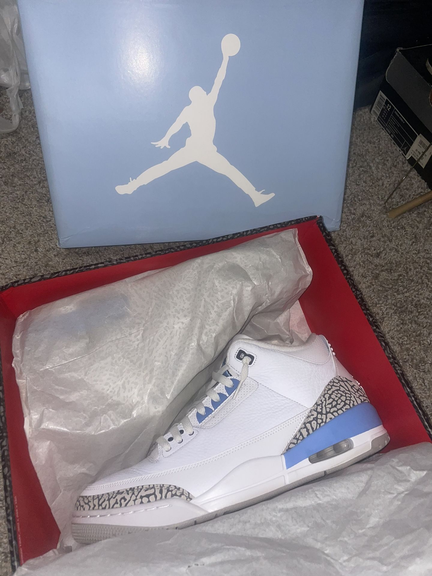 Jordan 3 Retro UNC Size 13