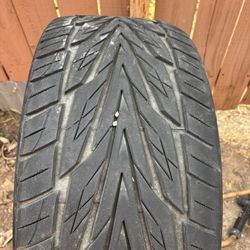 llanta toyo 285/35/22