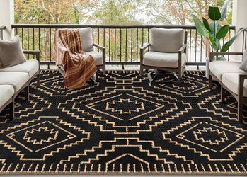 8x10 Outdoor Plastic Rug