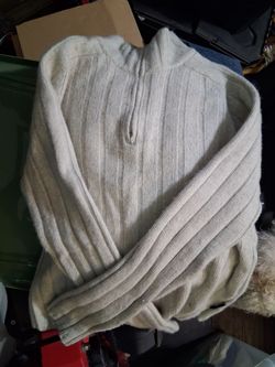 Abercrombie and fitch sweater