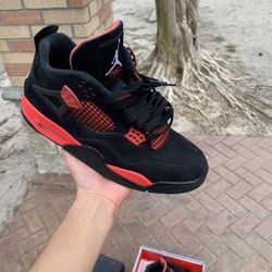 Jordan 4 Red Thunder 