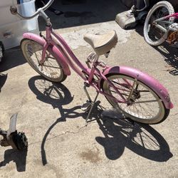 Los Classic Phat Bikes “Daisy” Beach Cruiser , Authentic And All Original 