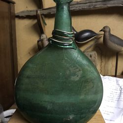 ANTIQUE 18TH CENTURY HAND BLOWN EMERALD GREEN FLASK BOTTLE WITH PONTIL BOTTOM
