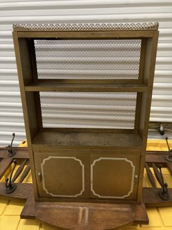 Vintage 1970’s Metal Vanity