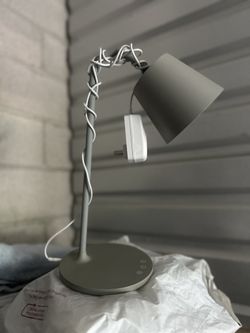 Office Dest Lamp 