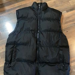 Advance Sport Puffer Vest Size XL