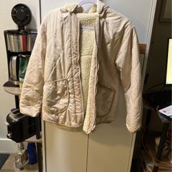 Love tree Jacket Small  Cream Color W Fur