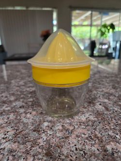 Prepara Glass Citrus Juicer