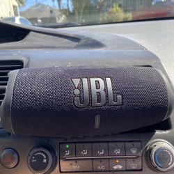 JBL CHARGE 5 WIFI EDITION