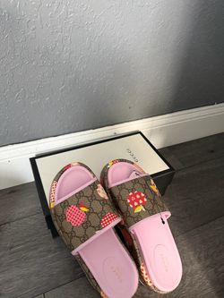 Gucci GG Apple Print Slide Sandals