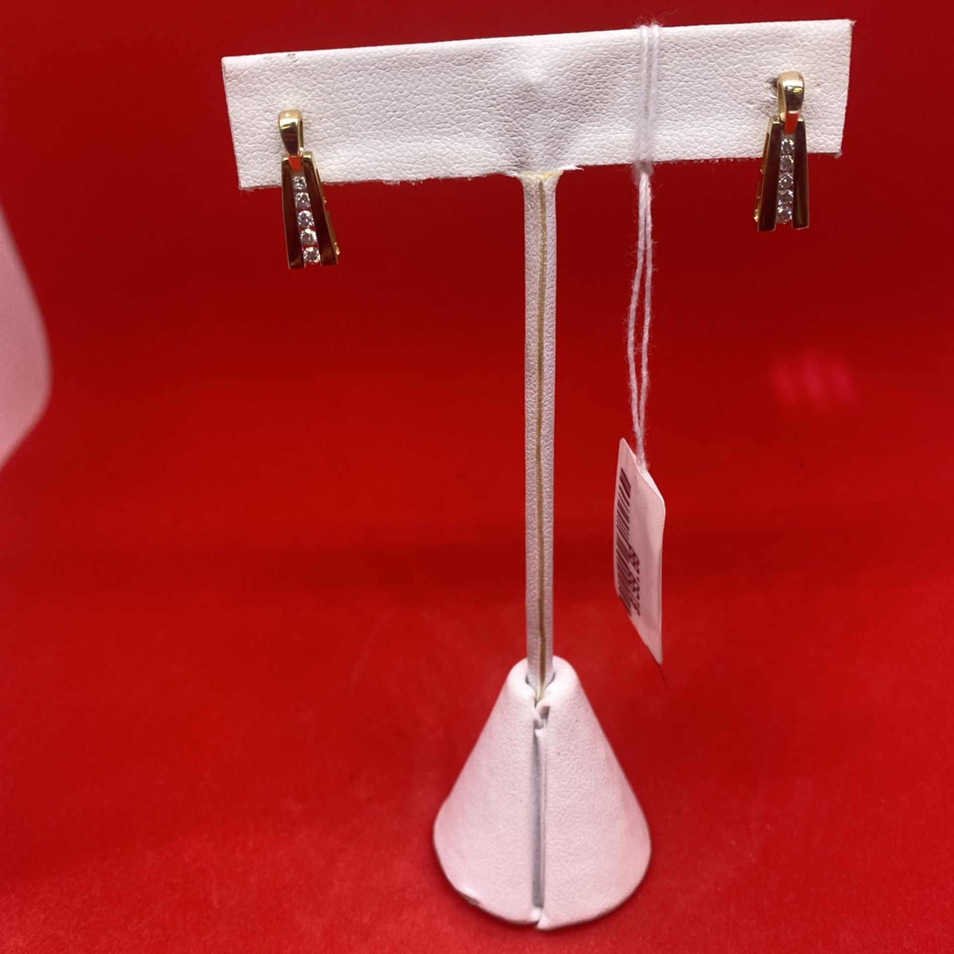 14KT Gold Diamond Earrings