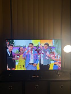 32 inch ONN TV