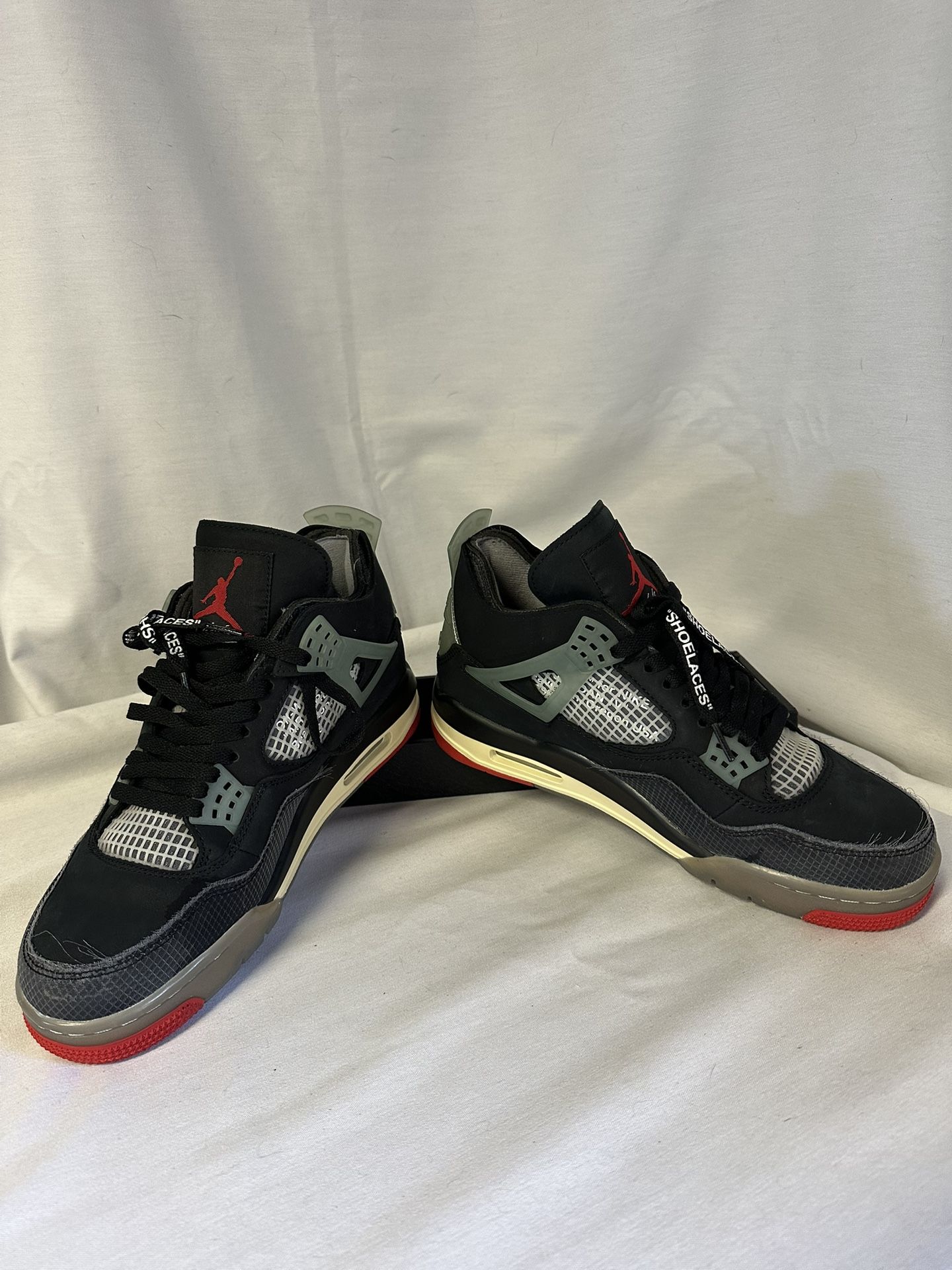 AIR JORDAN 4 BRED