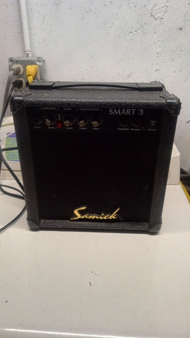 Small Guitar Amp