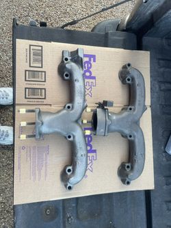 Corvette Original GM 2 1/2 Exhaust Manifolds (contact info removed)/(contact info removed) Hood Condition
