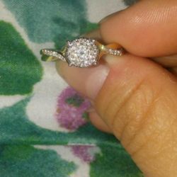 10kg YG Diamond Ring