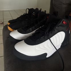 New UsedMichael Jordan #13 Two Pair For 100