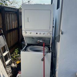 Laundry Center Washer Dryer 