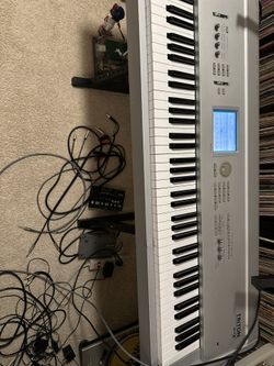 KORG TRITON PRO X 88 KEY KEYBOARD WORKSTATION