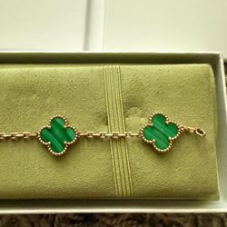 Van Cleef & Arpels Vintage Alhambra bracelet, 5 motifs