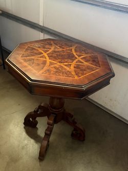 Vintage Octagonal Wood Side Table – Beautiful Inlay Design