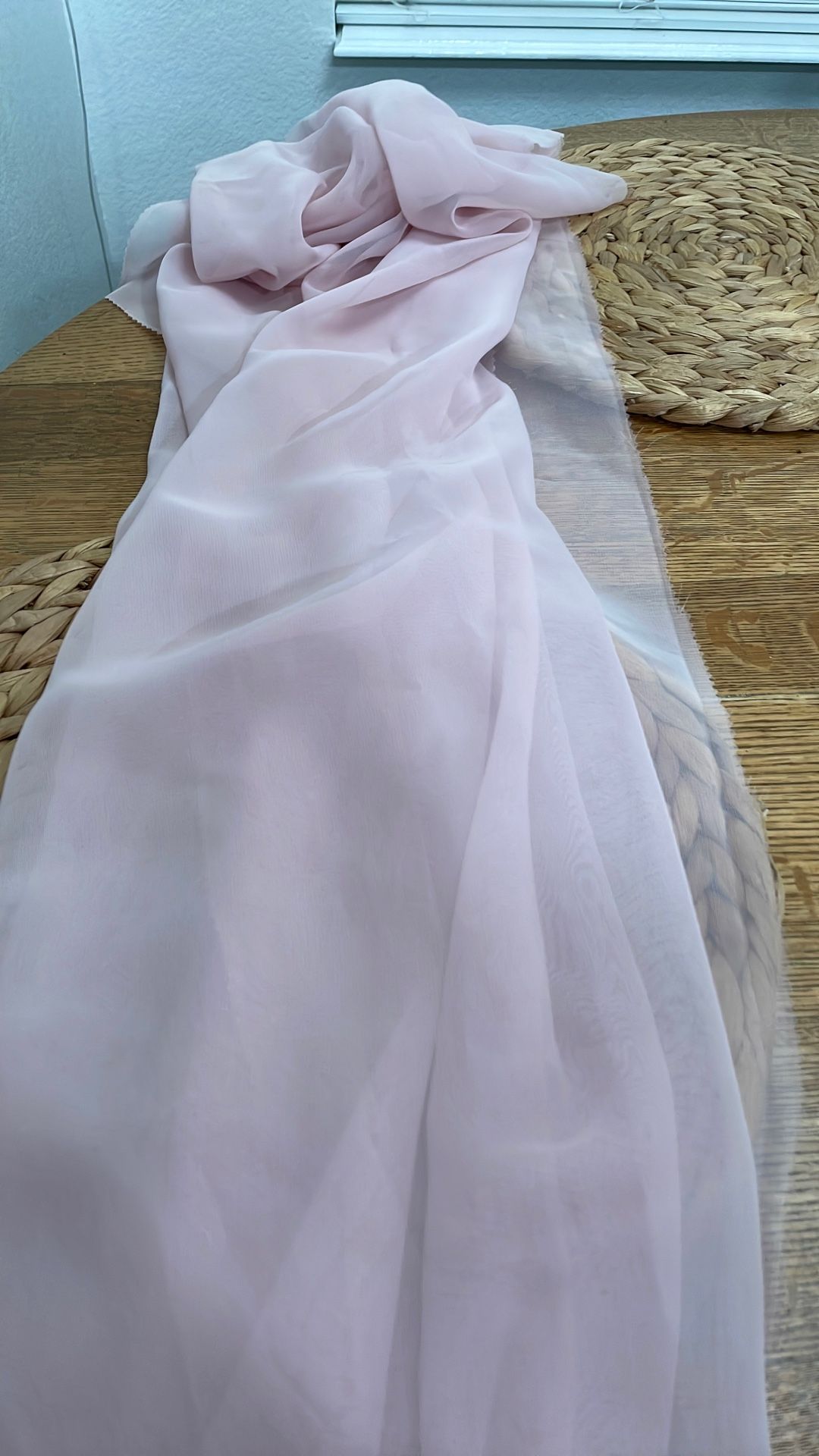 Blush Chiffon Table Runners (4)