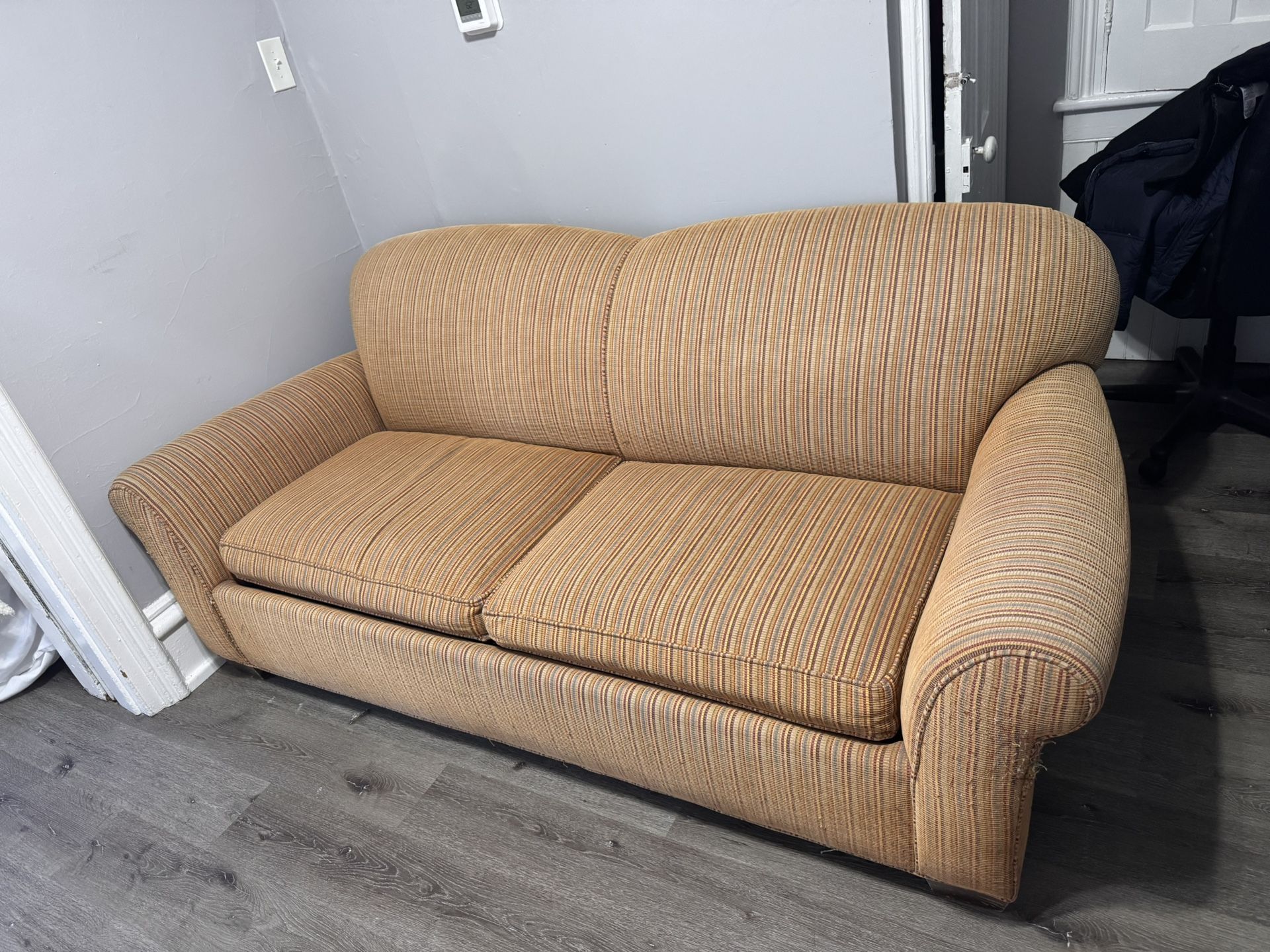 futon that transforms into a bed