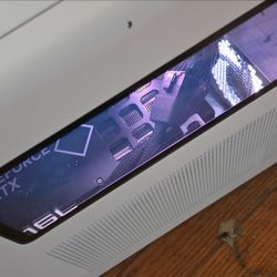 Intel NUC Gaming Desktop with NVIDIA GeForce RTX 5060ti