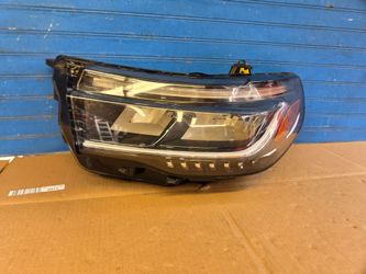Explorer 2025 2026 headlight