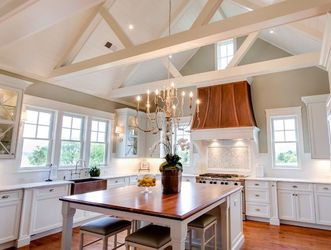 White Shaker / L-shape with Island Kitchen at an affordable