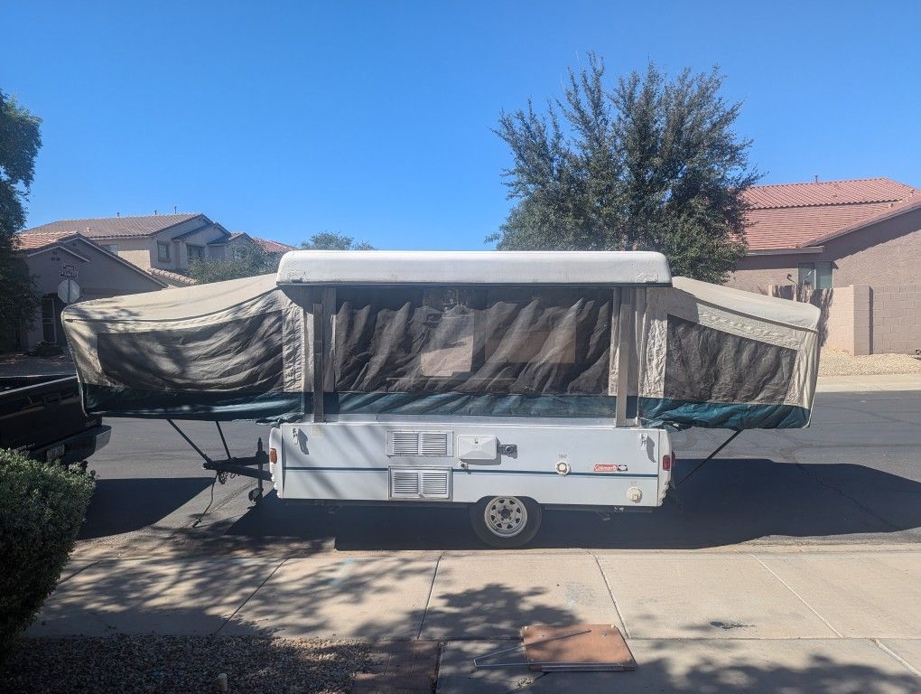Pop Up Camper