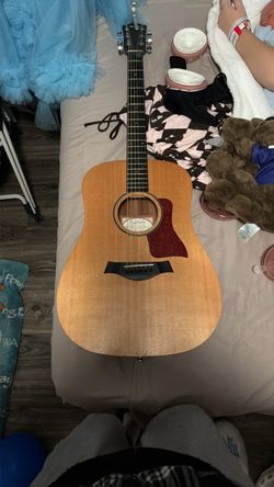Big baby Taylor acoustic guitar